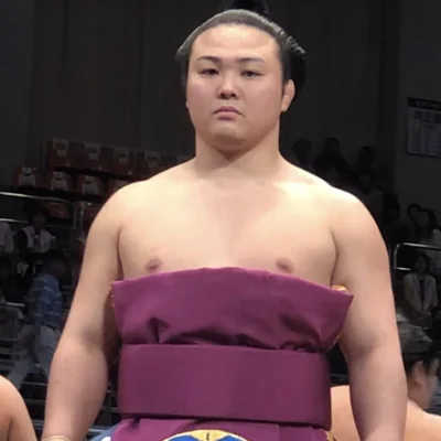 炎鵬　友哉の顔写真