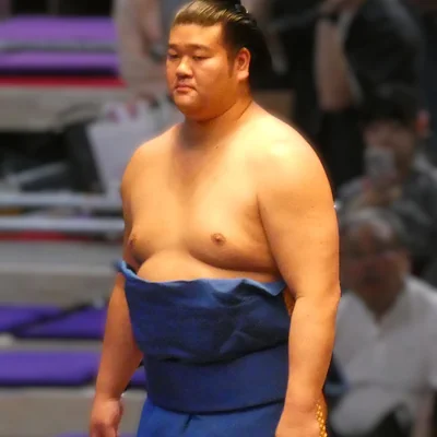 羽出山　将の顔写真